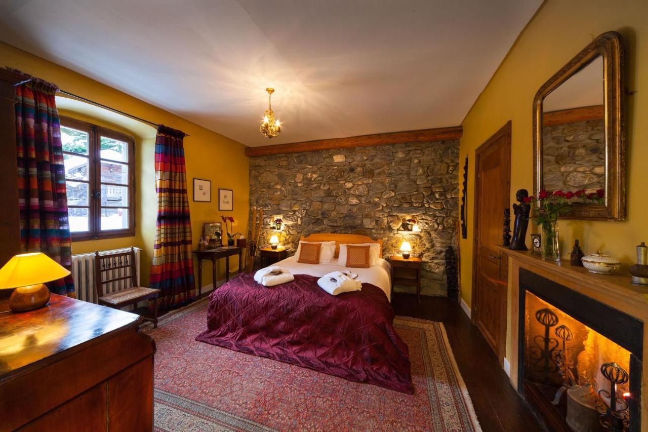 Hotel Mas De La Coutettaz, The Farmhouse Morzine Rum bild